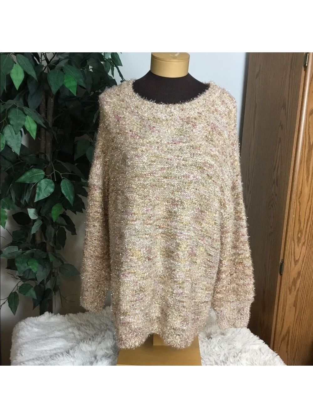 Lauren Conrad XXL Popo pullover sweater with eyelash tinsel